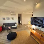 Jokai Corner