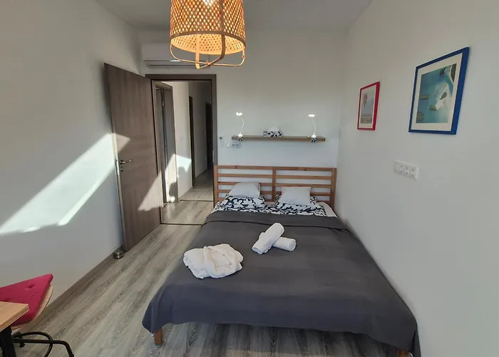Jokai Corner