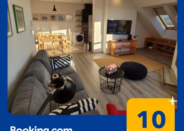 Jokai Corner Apartment